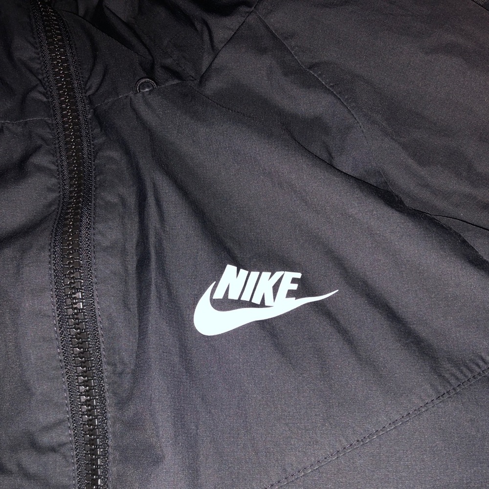 Nike windbreaker